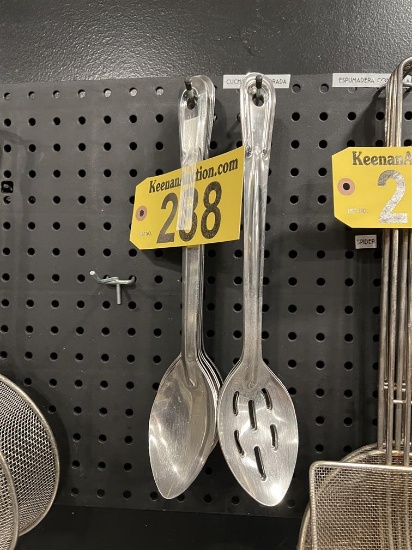 BID PRICE X 12 - (12) ASSORTED SERVING SPOONS: (5) SLOTTED, (7) SOLID