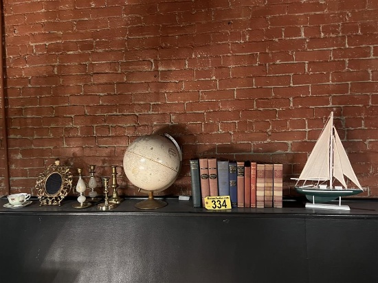 LOT OF ASSORTED COLLECTIBLES ON 1-SHELF