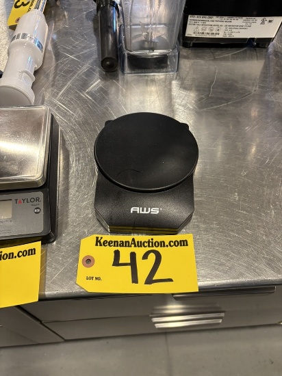 AWS MODEL LB-1000 DIGITAL PORTION SCALE