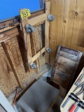 LOT: MECHANICS FLOOR CREEPER, 4-WHEEL DOLLY & PADDED STOOL