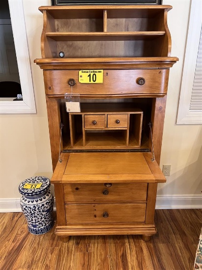 STANLEY FURNITURE COTTAGE REVIVAL DESK