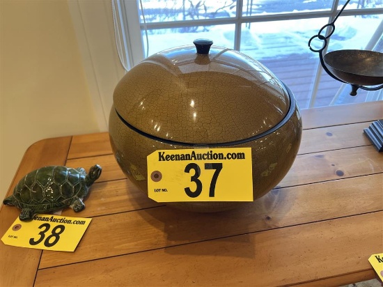 LACQUERED CRACKLE BOWL, GOLD, RETAIL $88