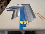 LOT: 10-RIGHT ANGLE SQUARES
