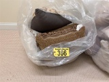 BID PRICE X 4 - (4) ACCENT PILLOWS