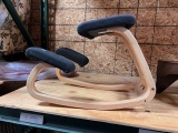 ERGONOMIC KNEELING CHAIR