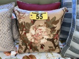 BID PRICE X 2 - (2) ACCENT PILLOWS,  RETAIL $70 EACH