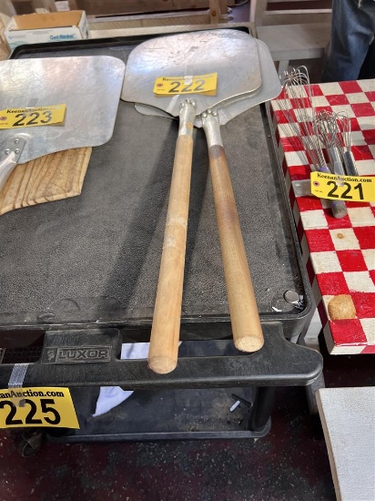 BID PRICE X 2 - (2) 12" PIZZA PEELS