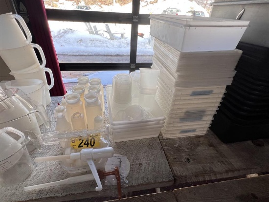 LOT: ASSORTED PLASTIC CONTAINERS, SQUEEZE BOTTLES & PUMP DISPENSERS