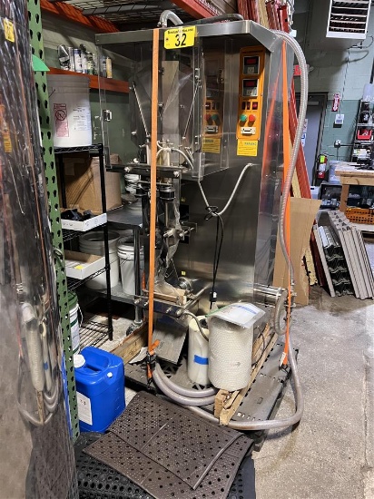 MODEL AS1000 AUTOMATIC LIQUID PACKAGING MACHINE