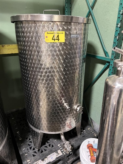 LETINA S/S 300L HOLDING TANK