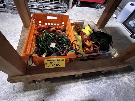 LOT OF ASSORTED RATCHET STRAPS & BUNGEES