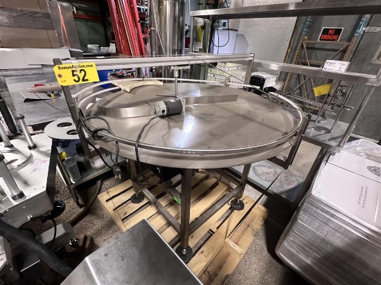47" ACCUMULATION TABLE - NEEDS REPAIR