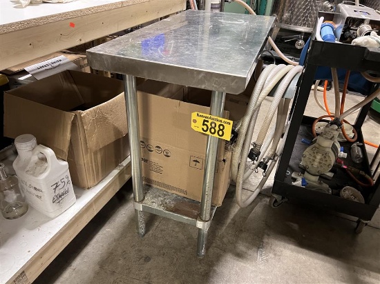 3' X 18" S/S WORK TABLE
