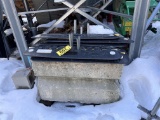 LOT: (5) OX-STAND BASES & CONCRETE BLOCK