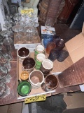 LOT OF ASSORTED GLASSWARE: