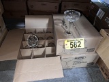 LOT OF ASSORTED GLASSWARE: