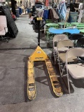 ULINE 5500LB. PALLET JACK