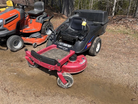 TORO TIME CUTTER 1642Z 38" ZERO TURN MOWER W/ BAGGER & MULCHER, FUEL SHUT OFF, NO HOUR METER