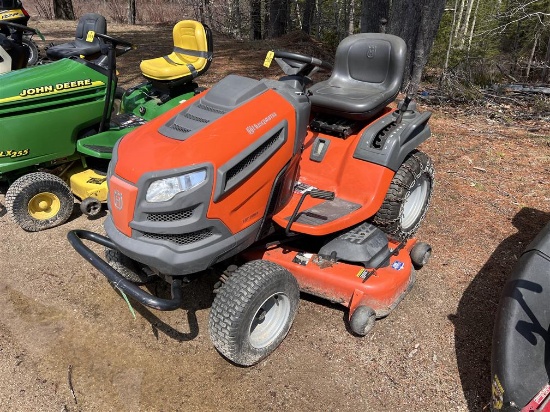HUSQVARNA LGT2654 RIDING LAWN TRACTOR, 54" MOWER DECK, 227.1 HOURS