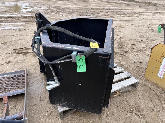 CONCRETE/STONE BUCKET SKID STEER MOUNT