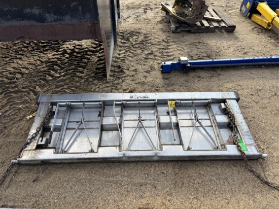 HENDERSON TAILGATE FOR DUMP TRUCK