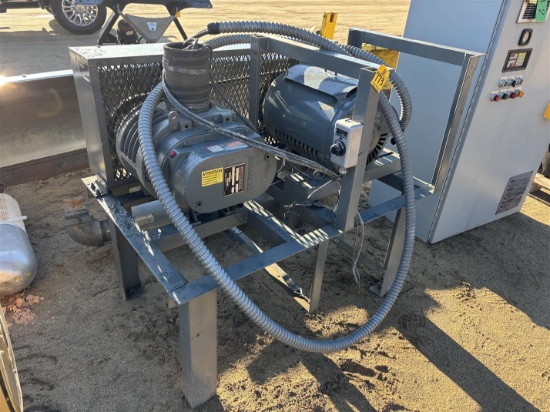 UNIVERSAL BLOWER 30HP 3PH PAC BLOWER S/N: 95171T24