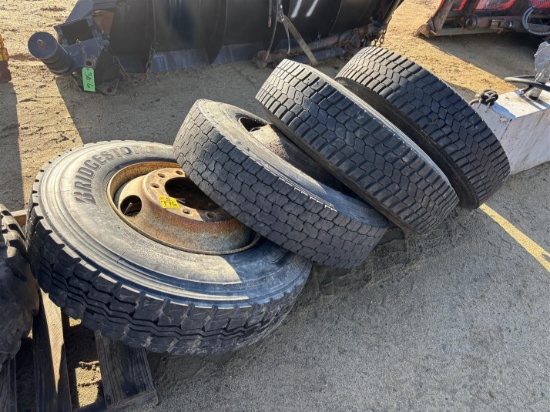 (4) 265/75R22.5 TIRES & RIMS