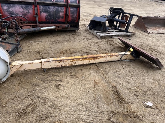JIB W/ HYDRAULIC EXTENSION