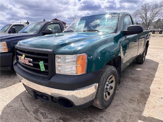 2008 GMC SIERRA PICKUP, REGULAR CAB, GREEN, 4X4, 5.3L VORTEC V8, 133,254 MILES