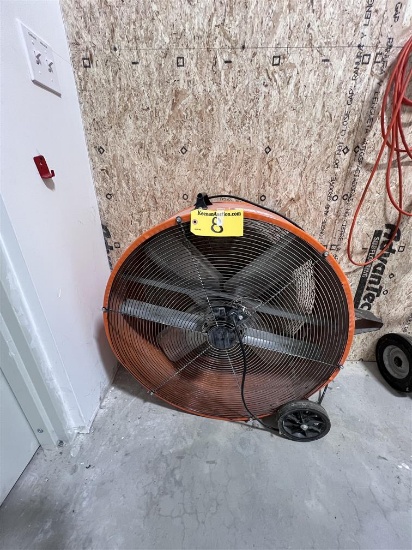 MAXX AIR HIGH VELOCITY 30" FAN