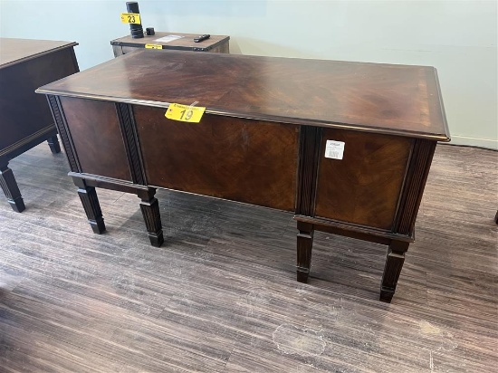 ASHLEY FURNITURE HOME OFFICE DESK, ITEM #H527-26