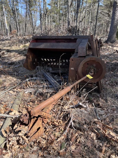 NEW HOLLAND SUPER HAYLINER 68 SMALL SQUARE BALER, S/N: 19355. PARTS MACHINE