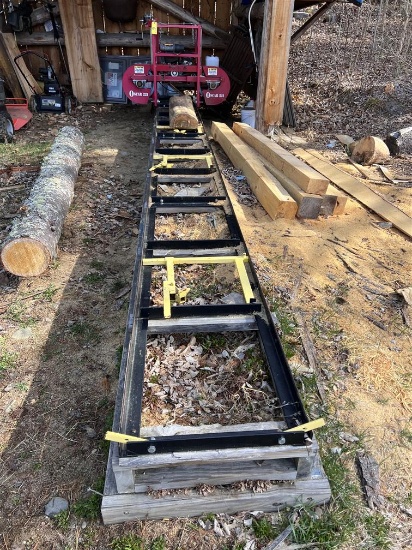 HUD-SON MODEL OSCAR 221 18" BAND SAWMILL