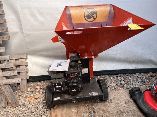 DR 11.00 PREMIER RAPID-FEED CHIPPER, BRIGGS & STRATTON