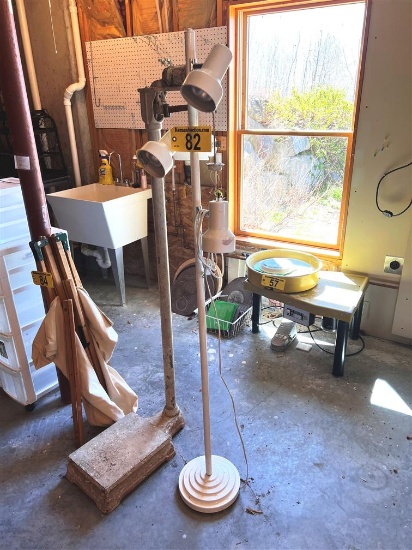 3-LAMP FLOOR LAMP