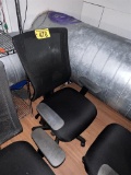 MESH HIGH-BACK SWIVEL OFFICE CHAIR