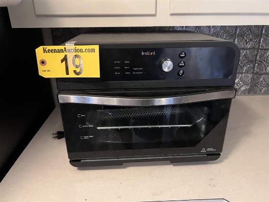 INSTANT OMNI-18 TOASTER OVEN AIR FRYER