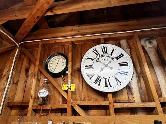 LOT: OLD TOWN CLOCKS WALL CLOCK, PRESSURE GAUGE, DOSTAL ALLEY CASINO GROWLER