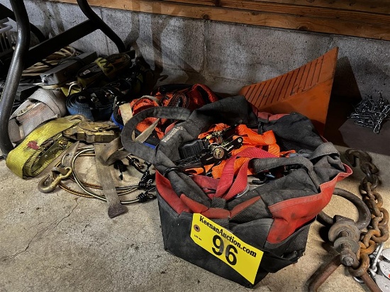 LOT OF ASSORTED STRAPS, BUNGEES, WHEEL CHOCK