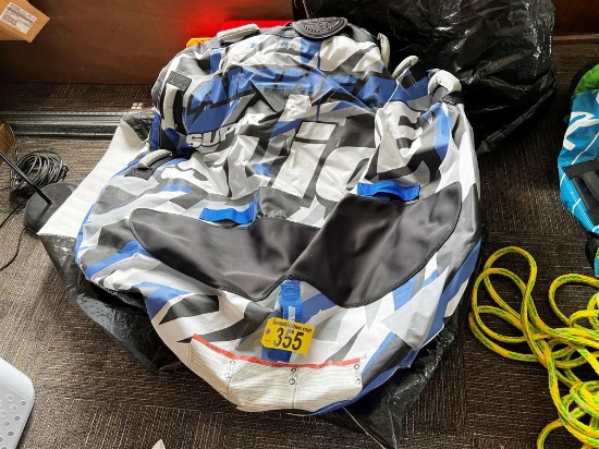 AIRHEAD SUPER SLICE TOWABLE W/ ROPE