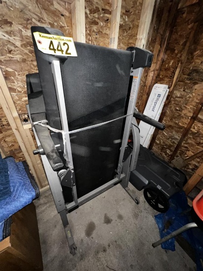 PROFORM INTERACTIVE TREADMILL W/ CD PLAYER