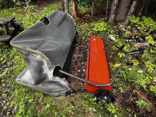 HUSQVARNA MODEL LS50 GRASS CATCHER