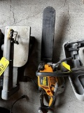 POULAN PRO 42CC CHAINSAW W/ CHAIN GUARD