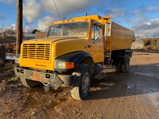 1991 INTERNATIONAL 4900 WATER TRUCK, 48,429 MILES, VIN: IHTSDNUR4MH373698