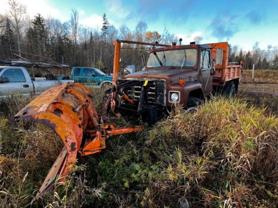 1980 INTERNATIONAL 1854 PLOW TRUCK, VIN: AA185KHA15856
