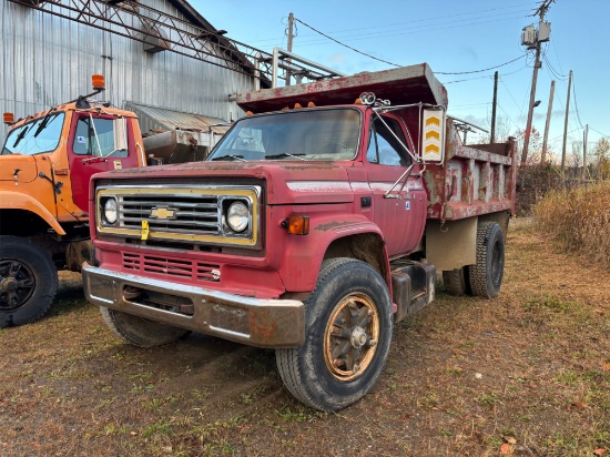 1988 CHEVROLET C7 DUMP TRUCK, 50,776 MILES,  VIN: 1GBP7D1F5JV117733