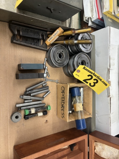 LOT: 5-WHEEL HUBS, WHEEL BALANCING MANDRELS, VARIOUS TOOLING