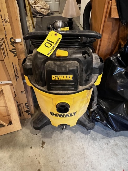 DEWALT 12-GAL. WET/DRY VACUUM, MODEL DXV12P-QT
