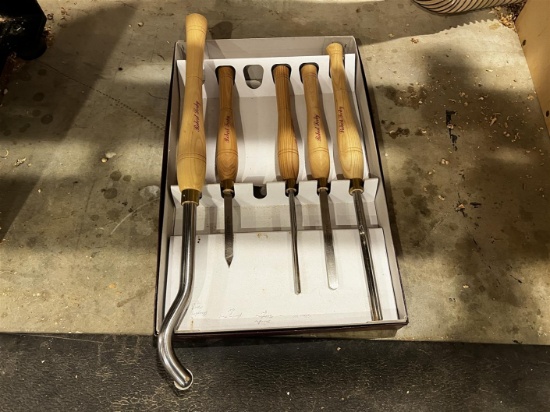 LOT: 5-ROBERT SORBY, LTD WOODTURNING TOOLS