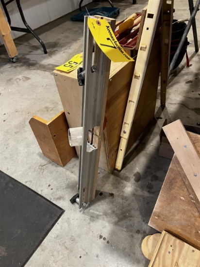 BENCH DOG PRO FENCE SAW FENCE